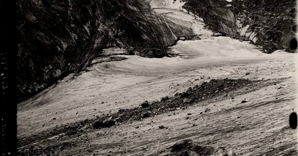 Arapaho Glacier Trail