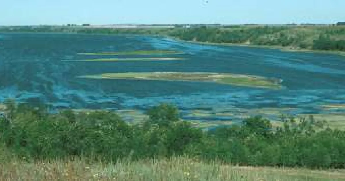 Arrowwood National Wildlife Refuge Trail