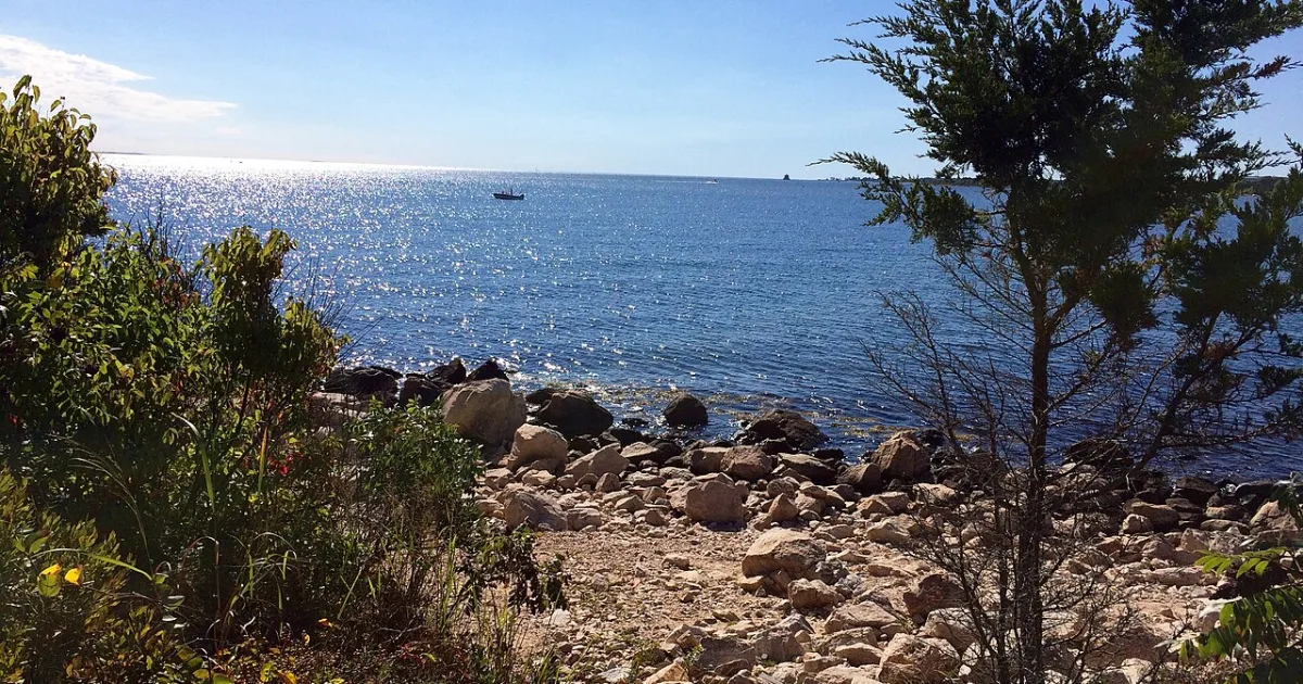 Bluff Point State Park Trail