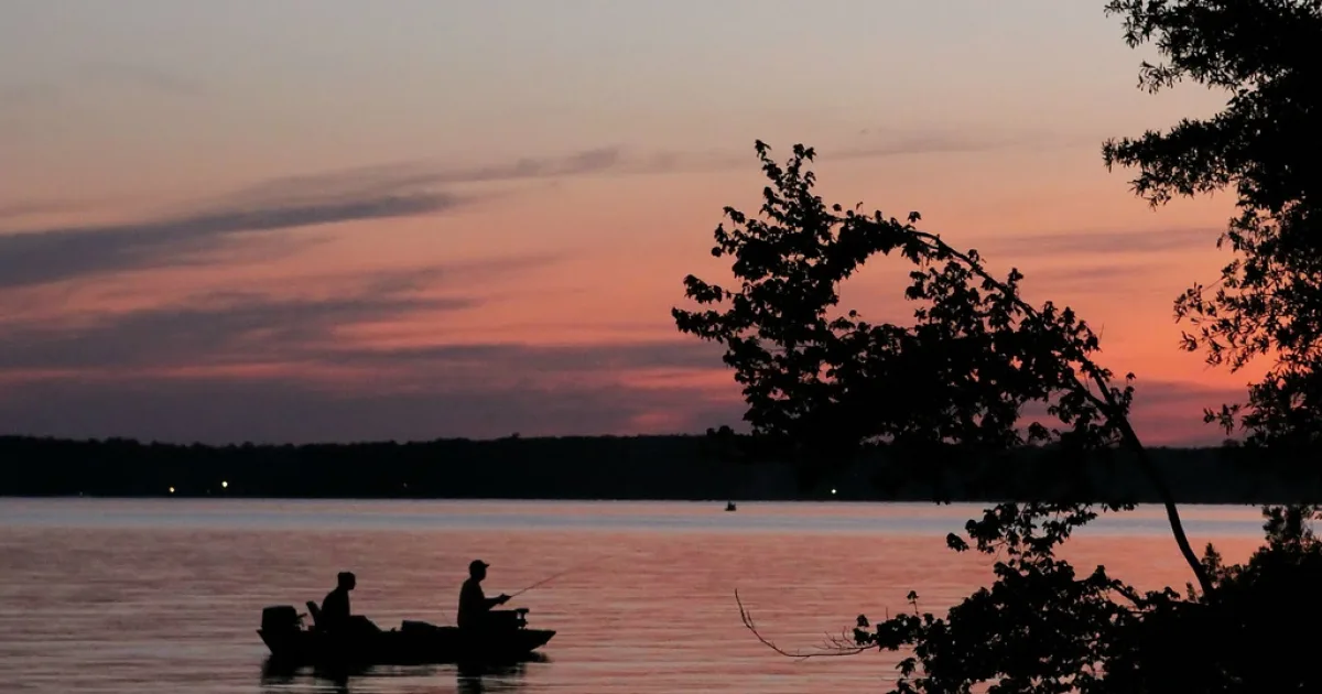 Caney Lake Trail