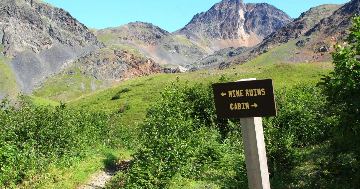 Crow Peak Trail