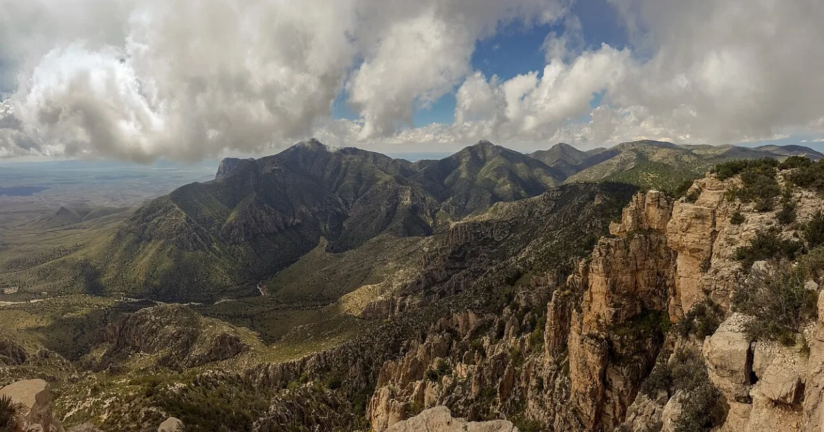Devil's Hall Trail