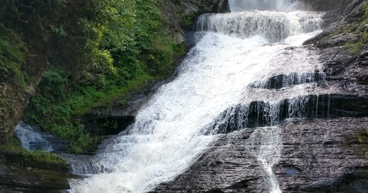 Dingmans Falls Trail