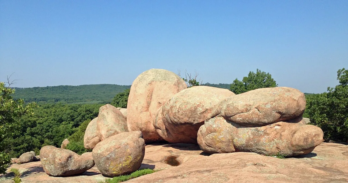 Elephant Rocks State Park Trail