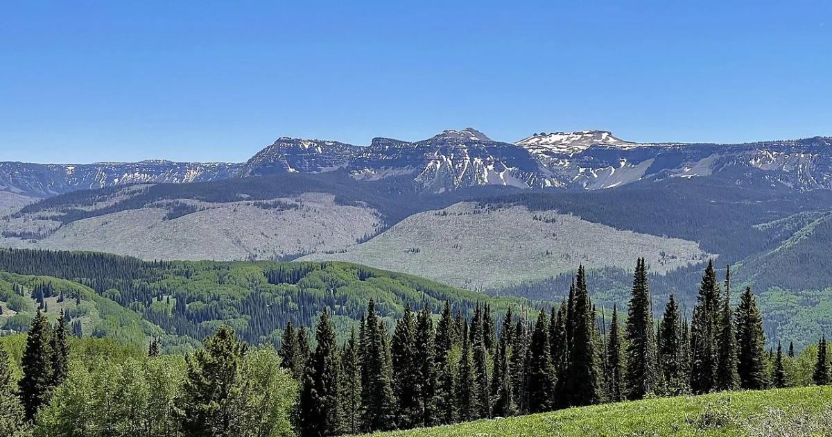 Flat Tops Wilderness — Chinese Wall