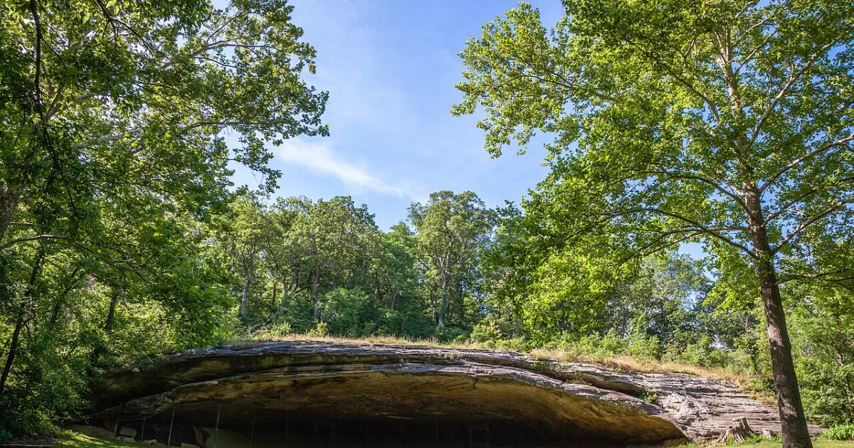 Graham Cave State Park Loop — Montgomery City, Missouri