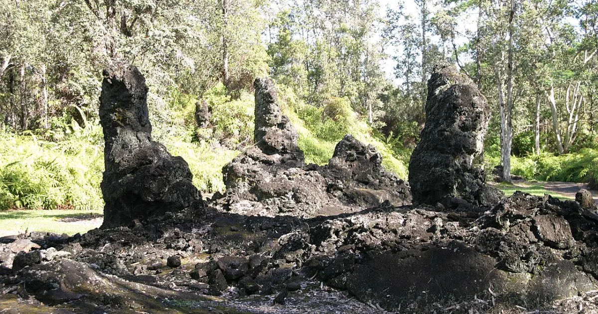 Lava Tree State Monument Trail