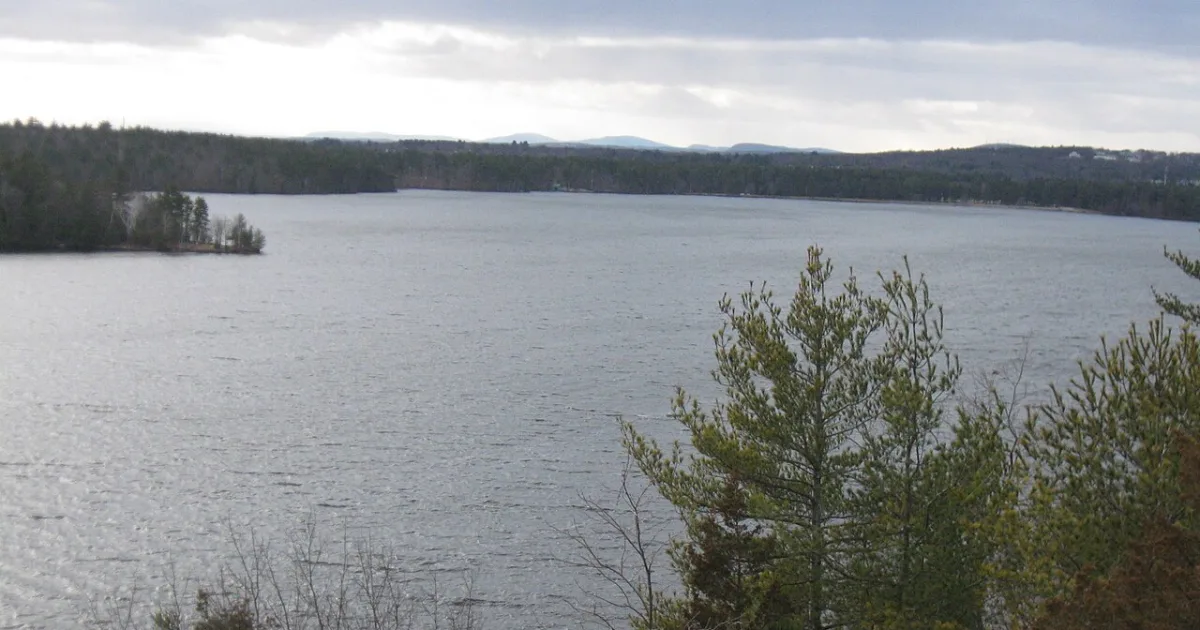 Massabesic Lake Trail