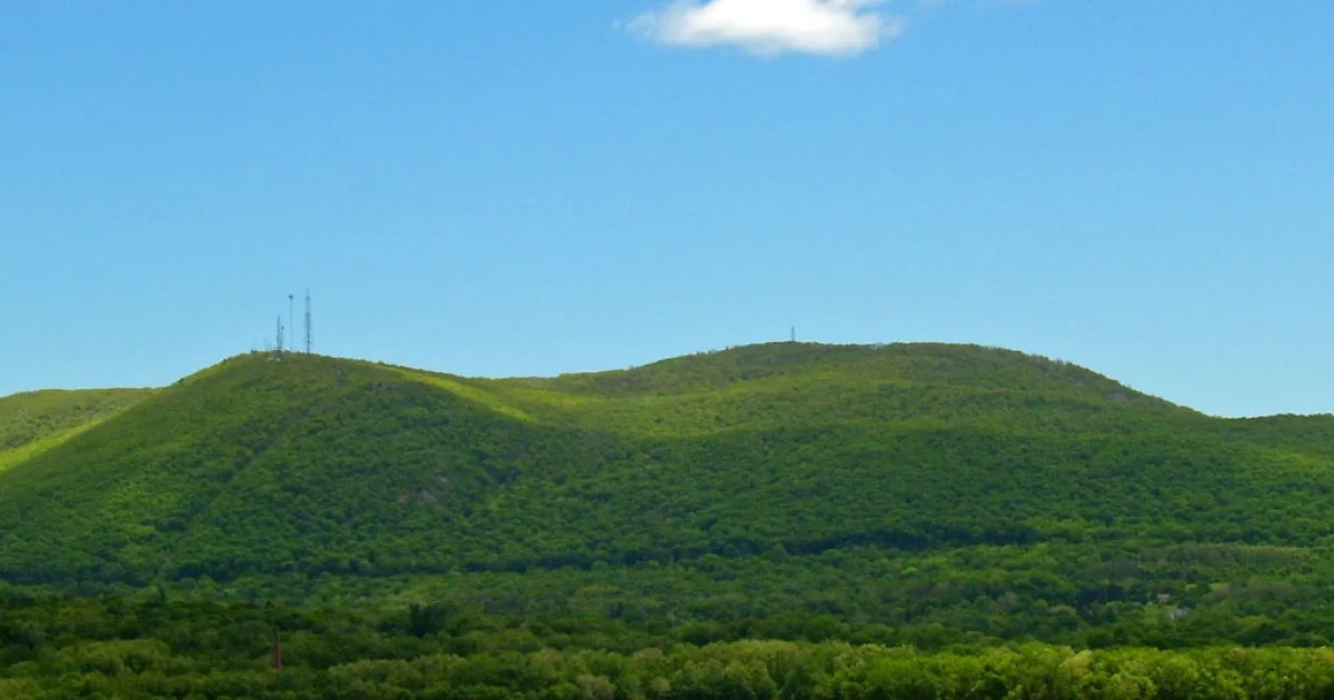 Mount Beacon Trail