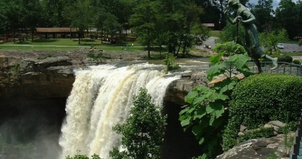 Noccalula Falls Park Trail