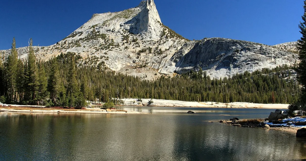 Cathedral Lakes via JMT