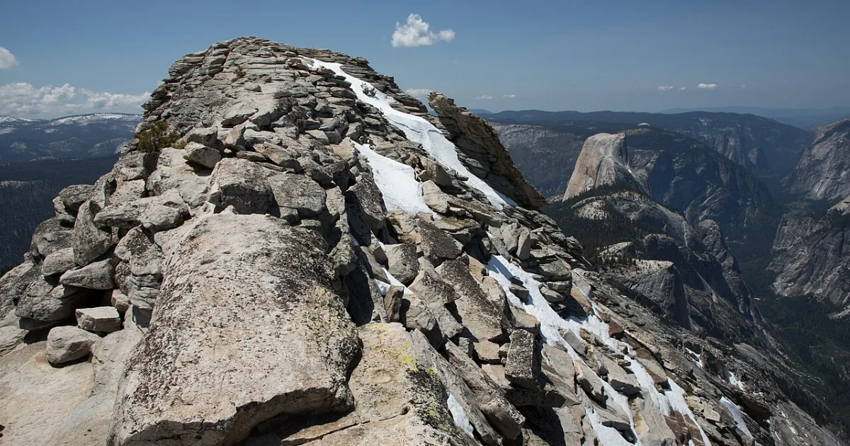 Clouds Rest Trail