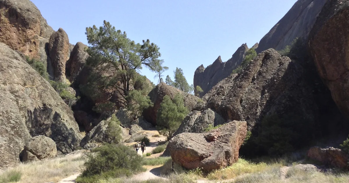 Balconies Cave Trail