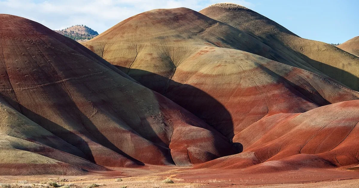 Painted Hills Loop