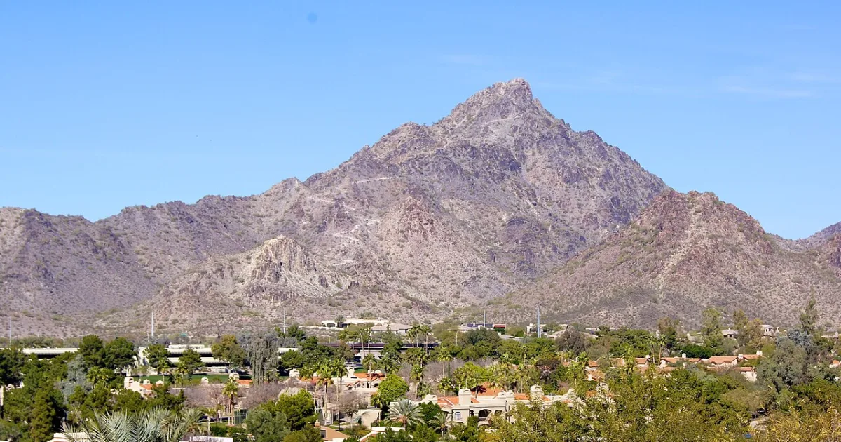 Piestewa Peak Summit Trail