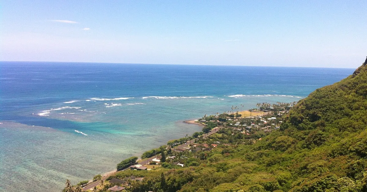 Puu Manamana Trail