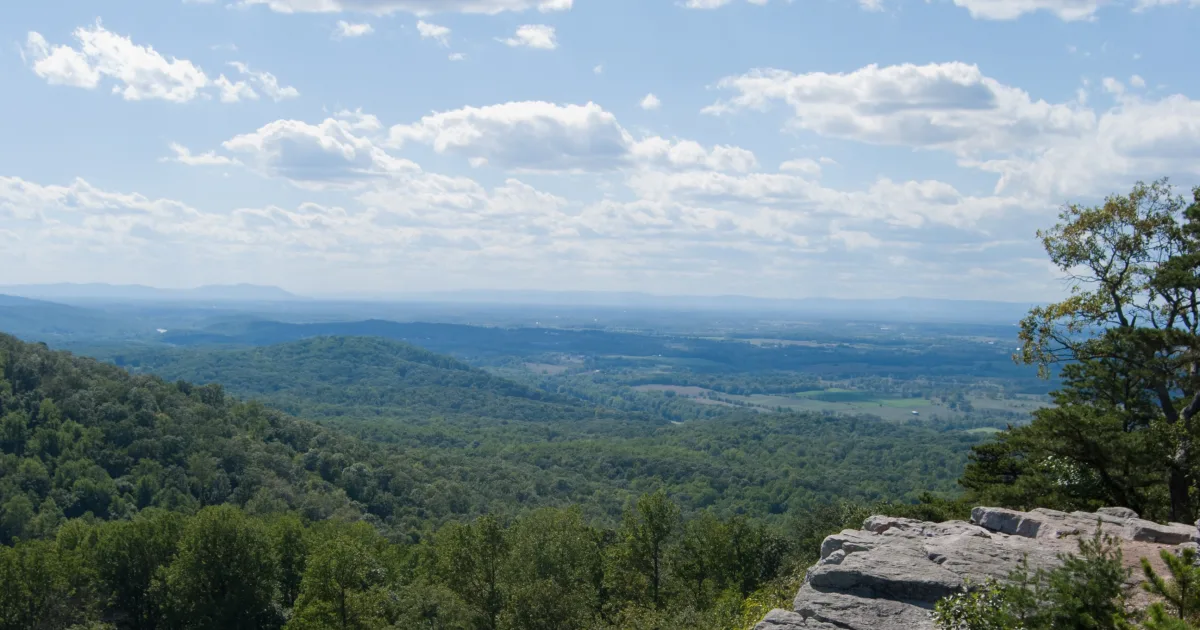 Raven Cliffs Trail