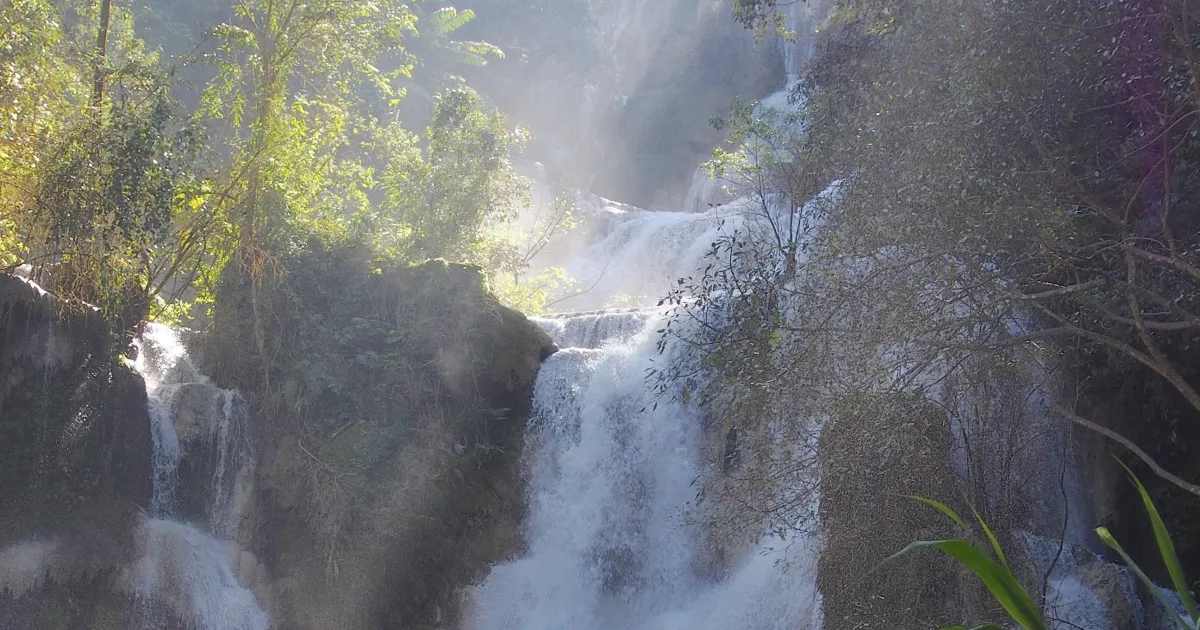 Sacred Falls Trail Oahu