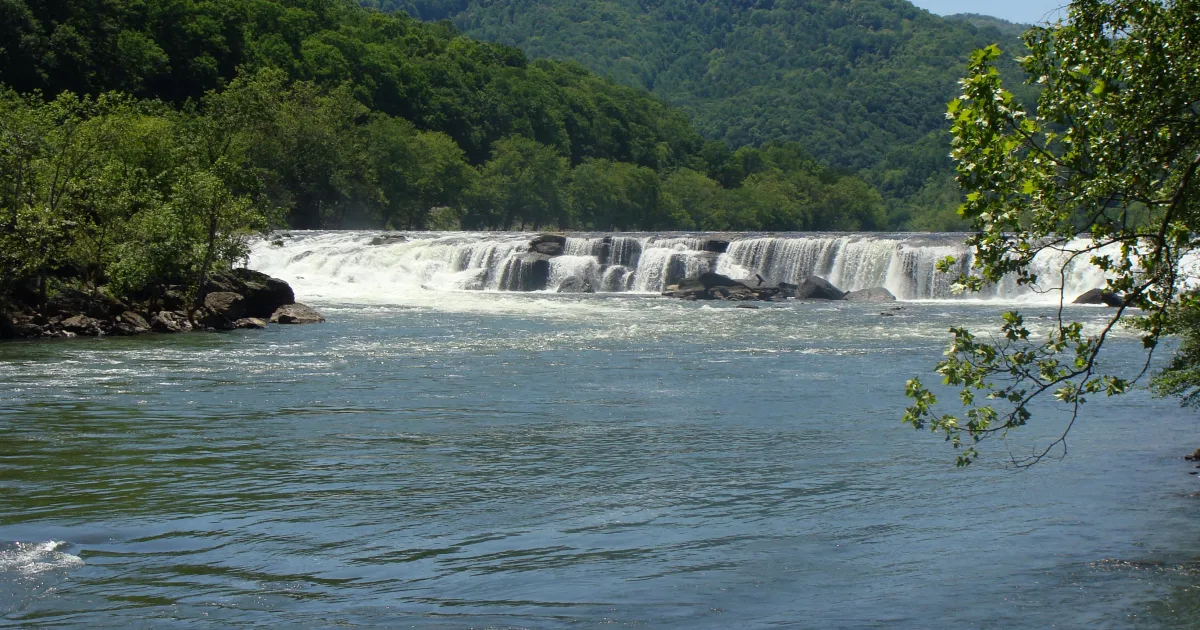 Sandstone Falls: The Widest Waterfall in West Virginia