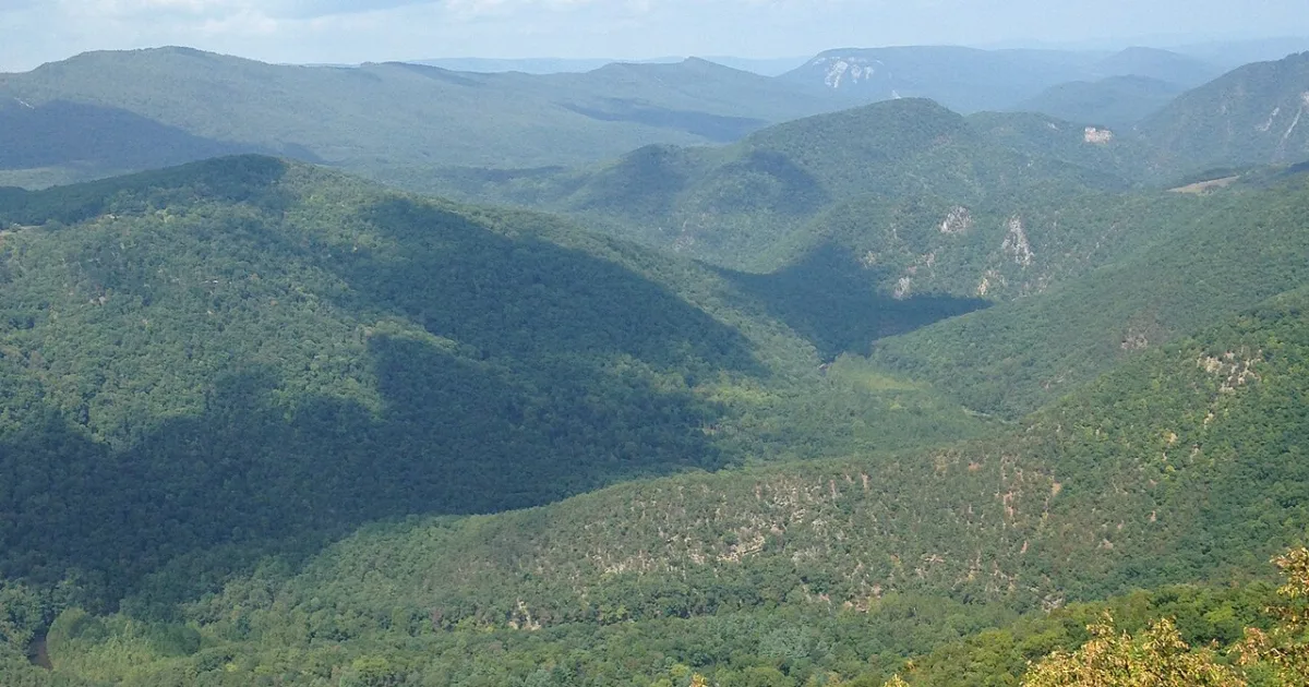 Smoke Hole Canyon Lower Overlook Trail