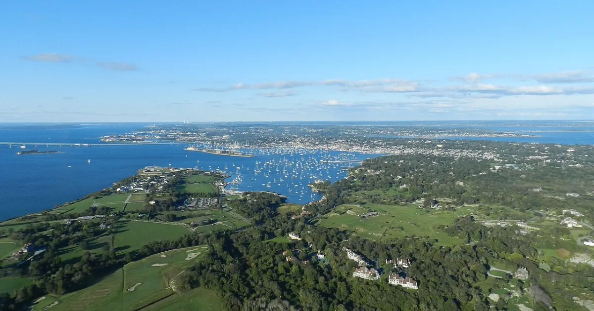 Fort Adams Access Trail