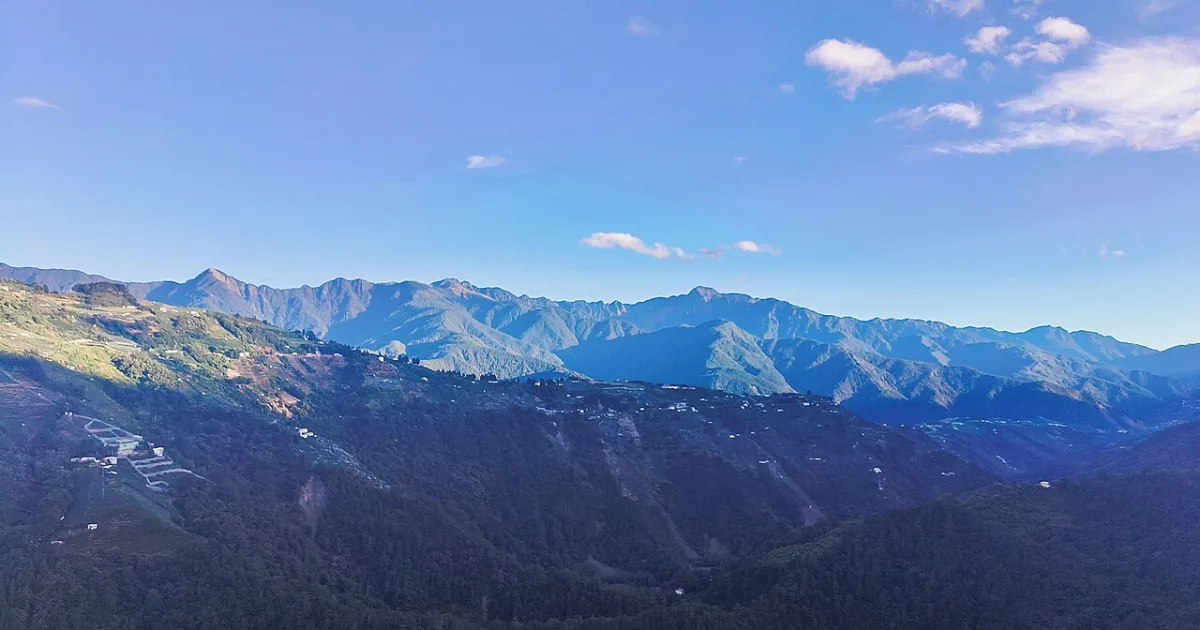 Ridge Trail to Saratoga Gap