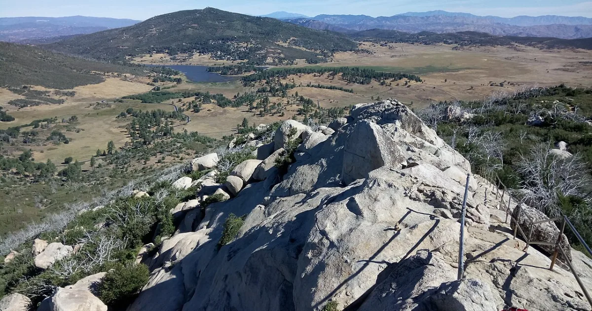 Stonewall Peak Trail