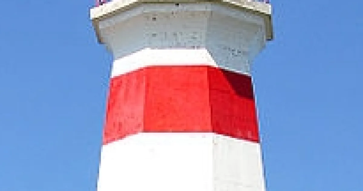 Lighthouse Trail