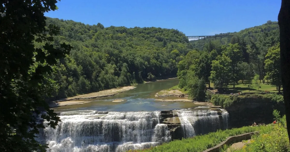 Middle Falls Trail