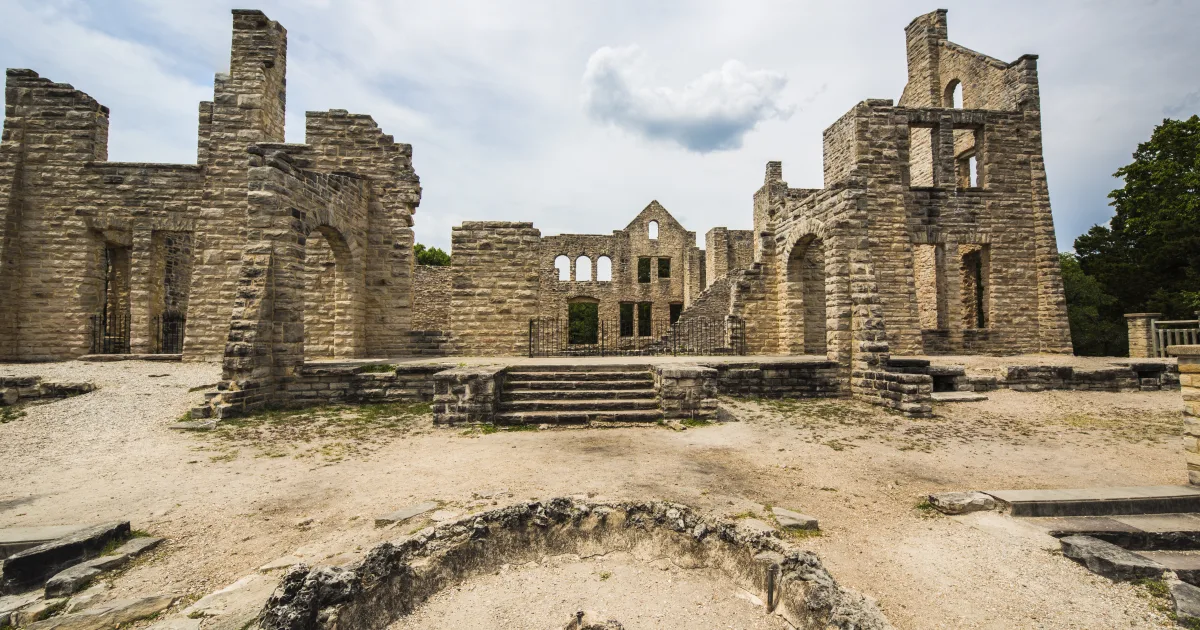 Castle Ruins Trail