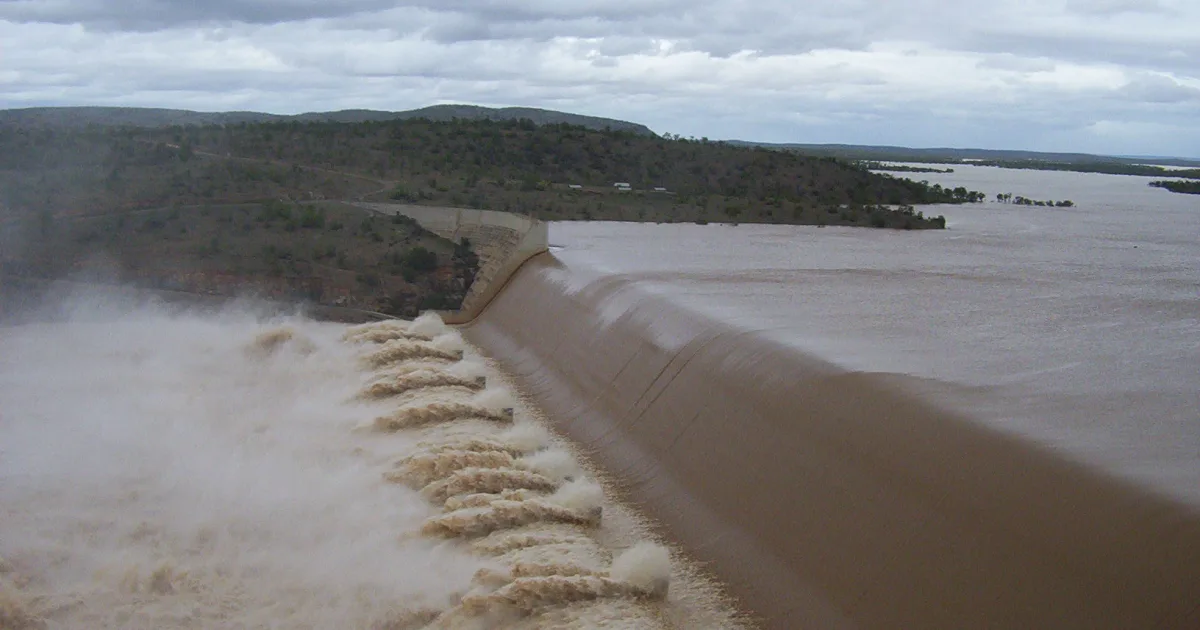 Spillway Walk