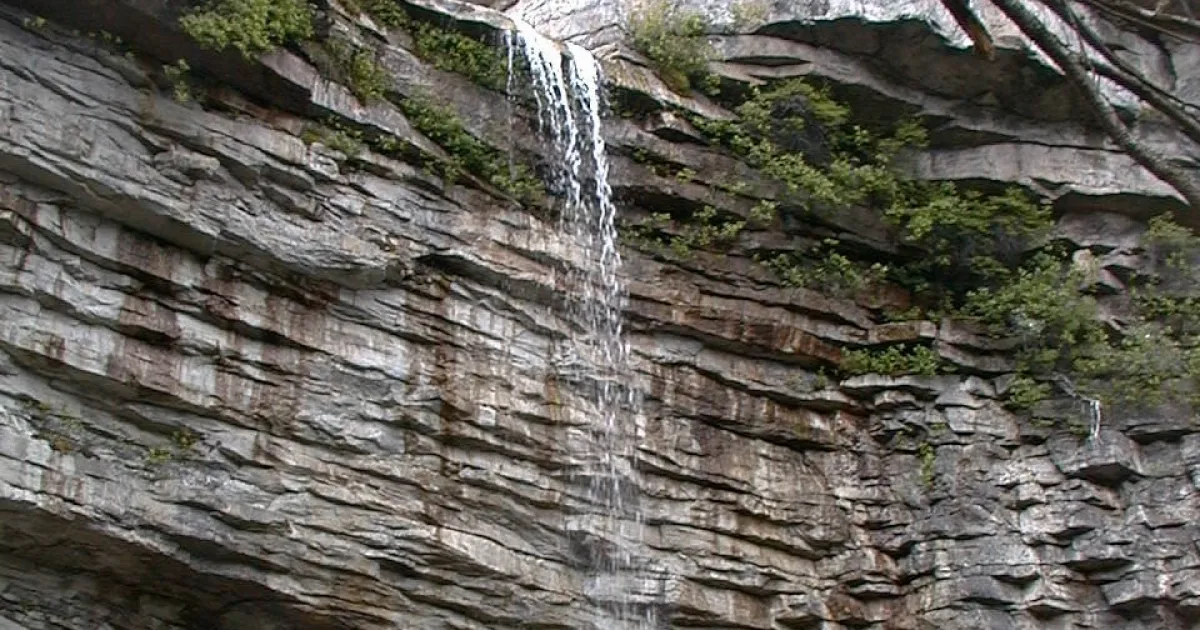 Awosting Falls Trail