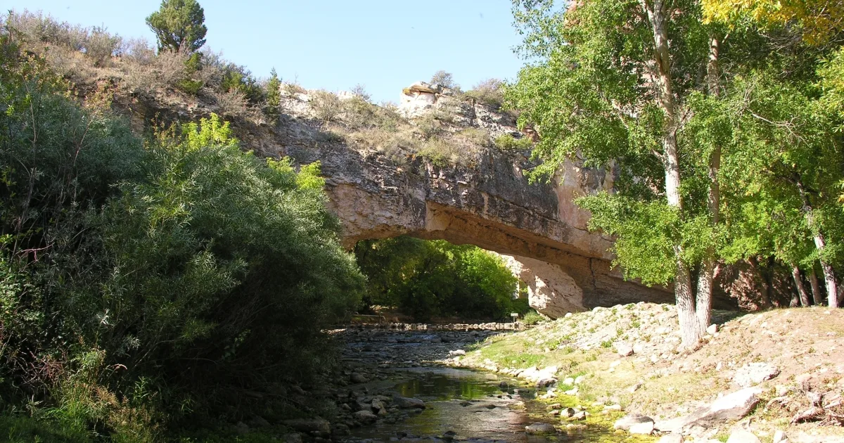 Natural Bridge Trail