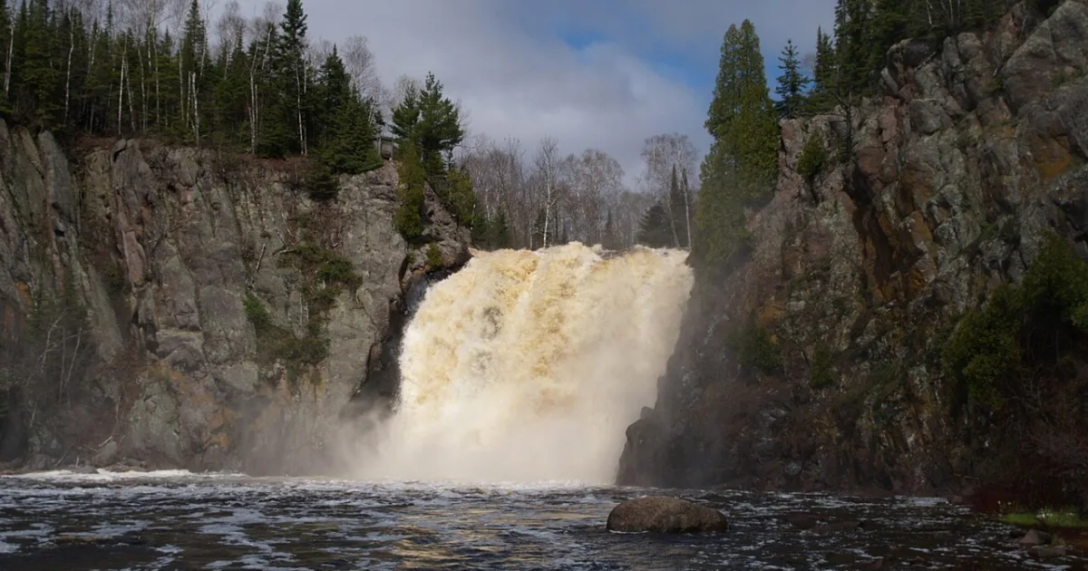 Superior Hiking Trail — Palisade Head to Baptism River