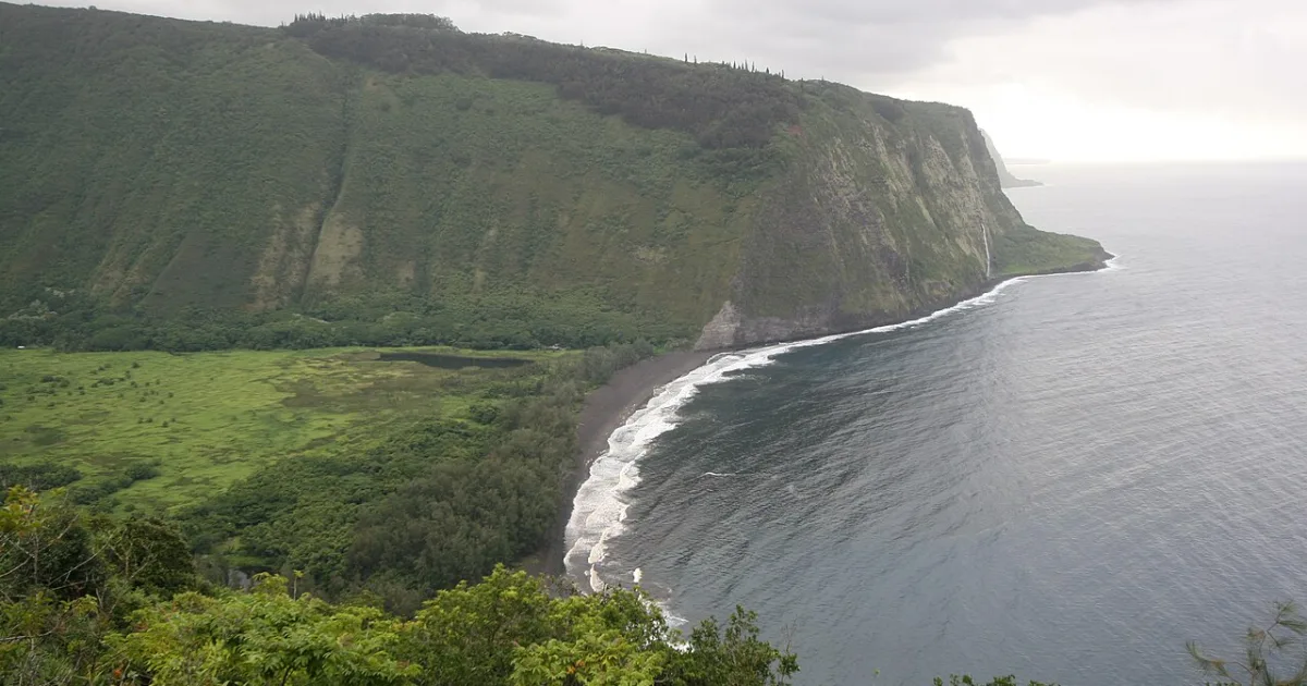 Waipio Valley Trail